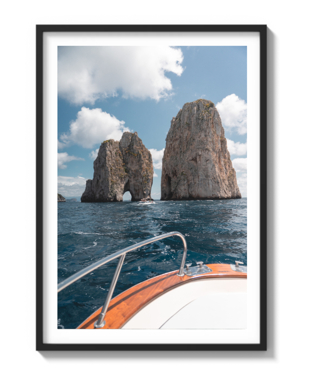 SAILING THROUGH CAPRI'S DREAMS